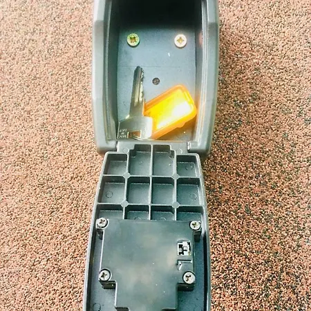 Underground Διαμέρισμα Μπρατισλάβα