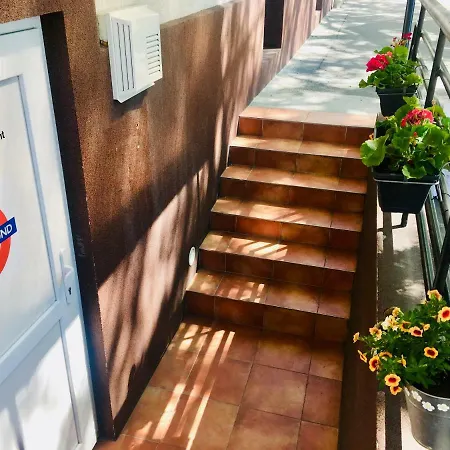 Underground Διαμέρισμα *