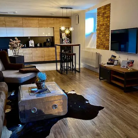 Underground Bratislava-nivy Apartment